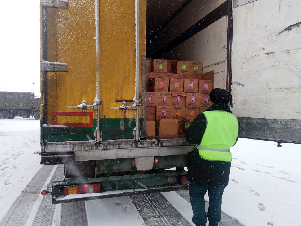 Мобильные группы Алтайской таможни вернули  в Республику Казахстан 6 тысяч тонн запрещенных товаров